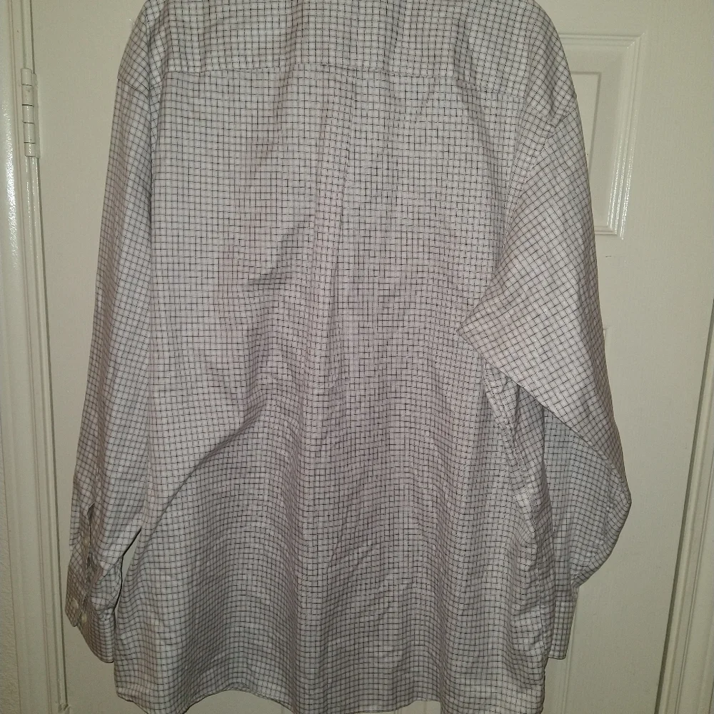 Jos. A. Bank Signature Collection Long Sleeve Cotton Button Up Shirt Men's sz XL - Picture 2 of 6